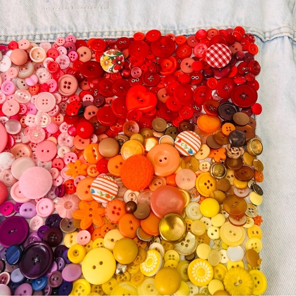 Custom Made Levi’s Recycled Rainbow PRIDE Upcycled Button Jacket Medium - Picture 4 of 16